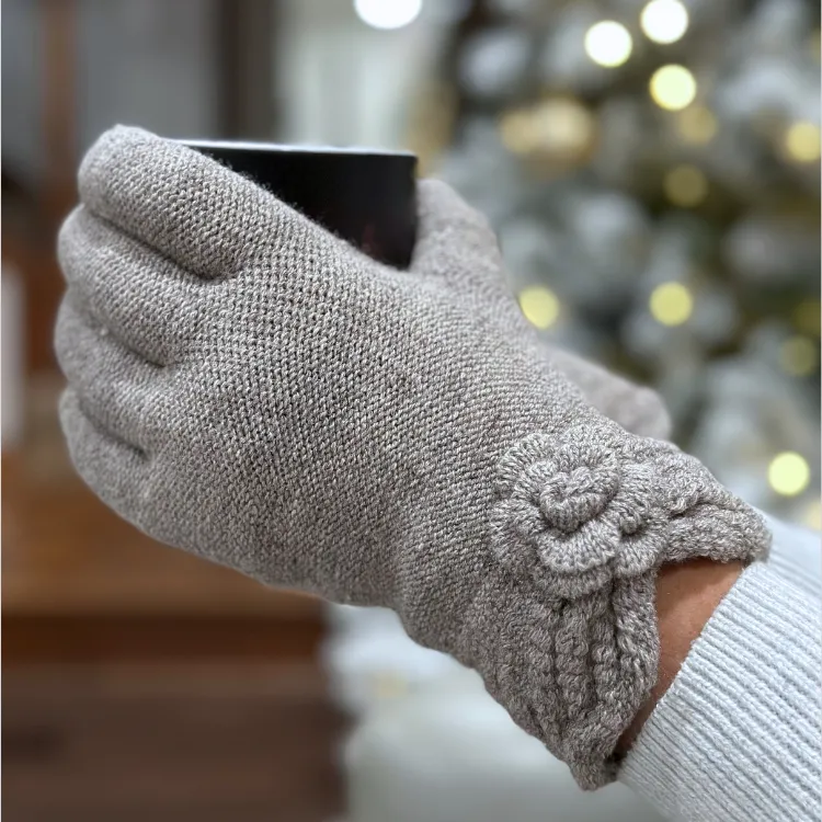 Beige Alpaca Gloves