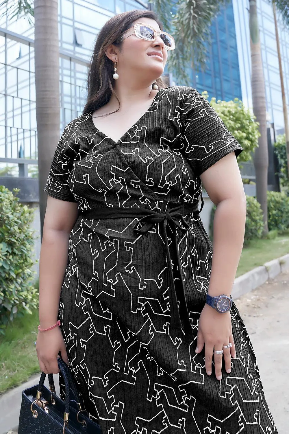 Black Embroidery Casual Dress