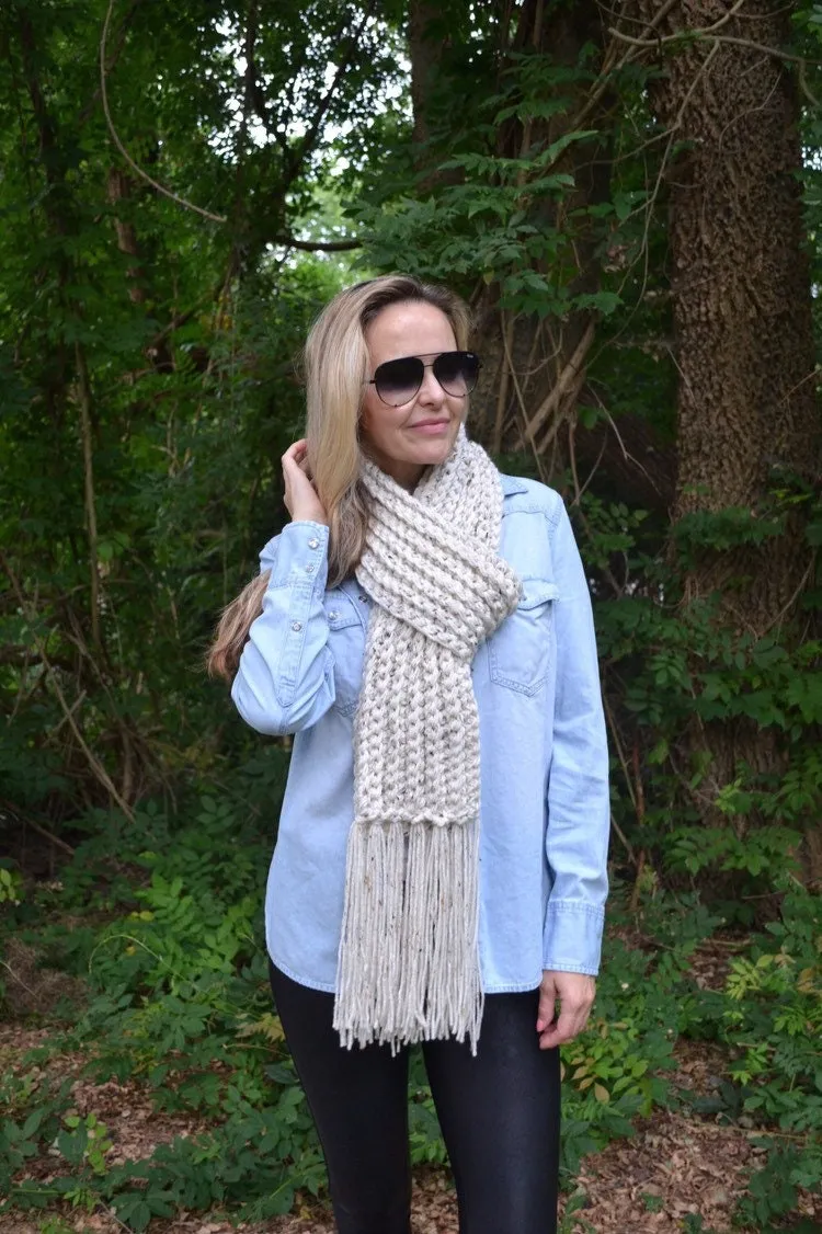 DIY Crochet Pattern Chunky Crochet Ribbed Scarf, Women's Chunky Boho Crochet Open End Fringe Scarf, Warm Scarf, Ribbed Scarf Ivory