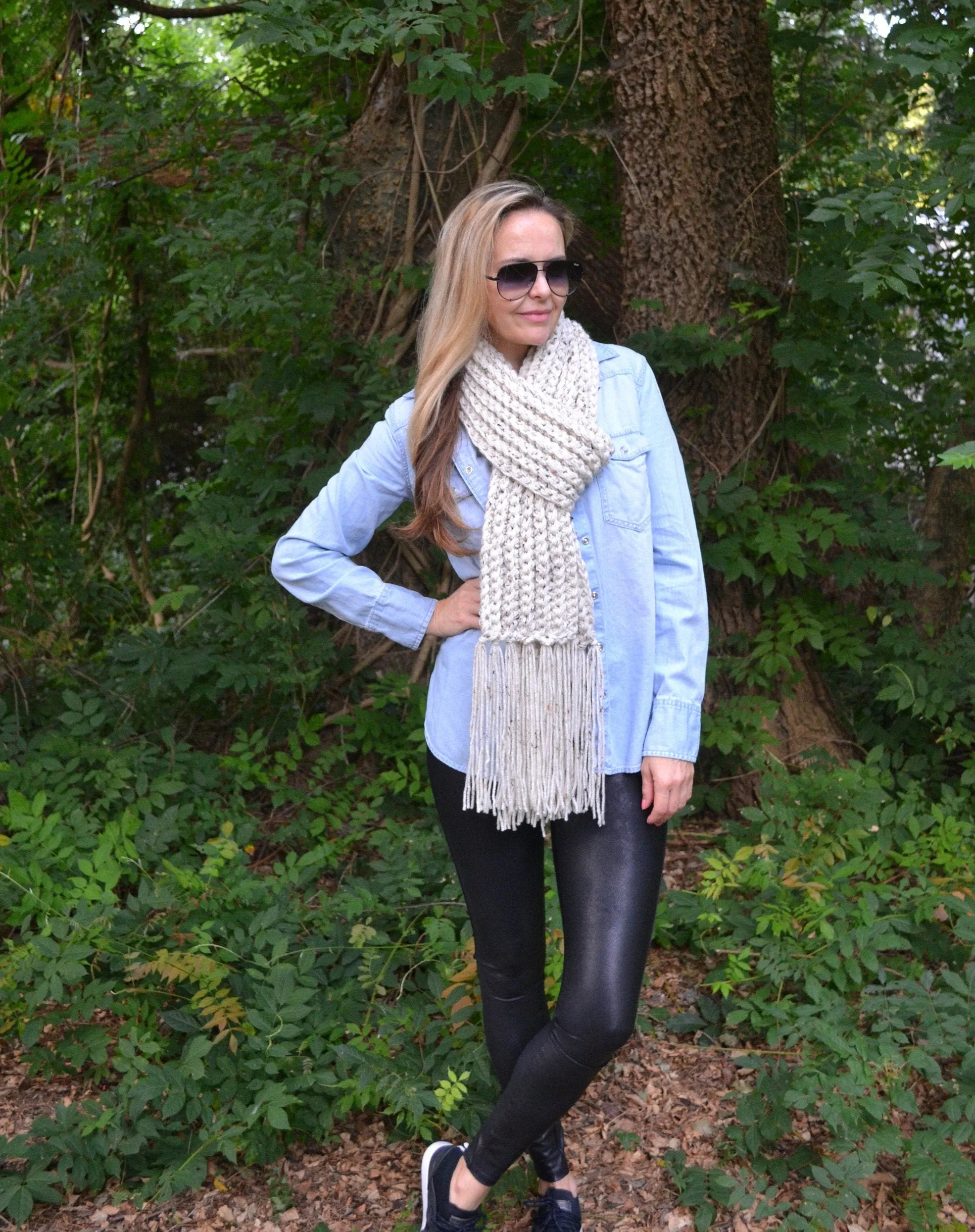 DIY Crochet Pattern Chunky Crochet Ribbed Scarf, Women's Chunky Boho Crochet Open End Fringe Scarf, Warm Scarf, Ribbed Scarf Ivory