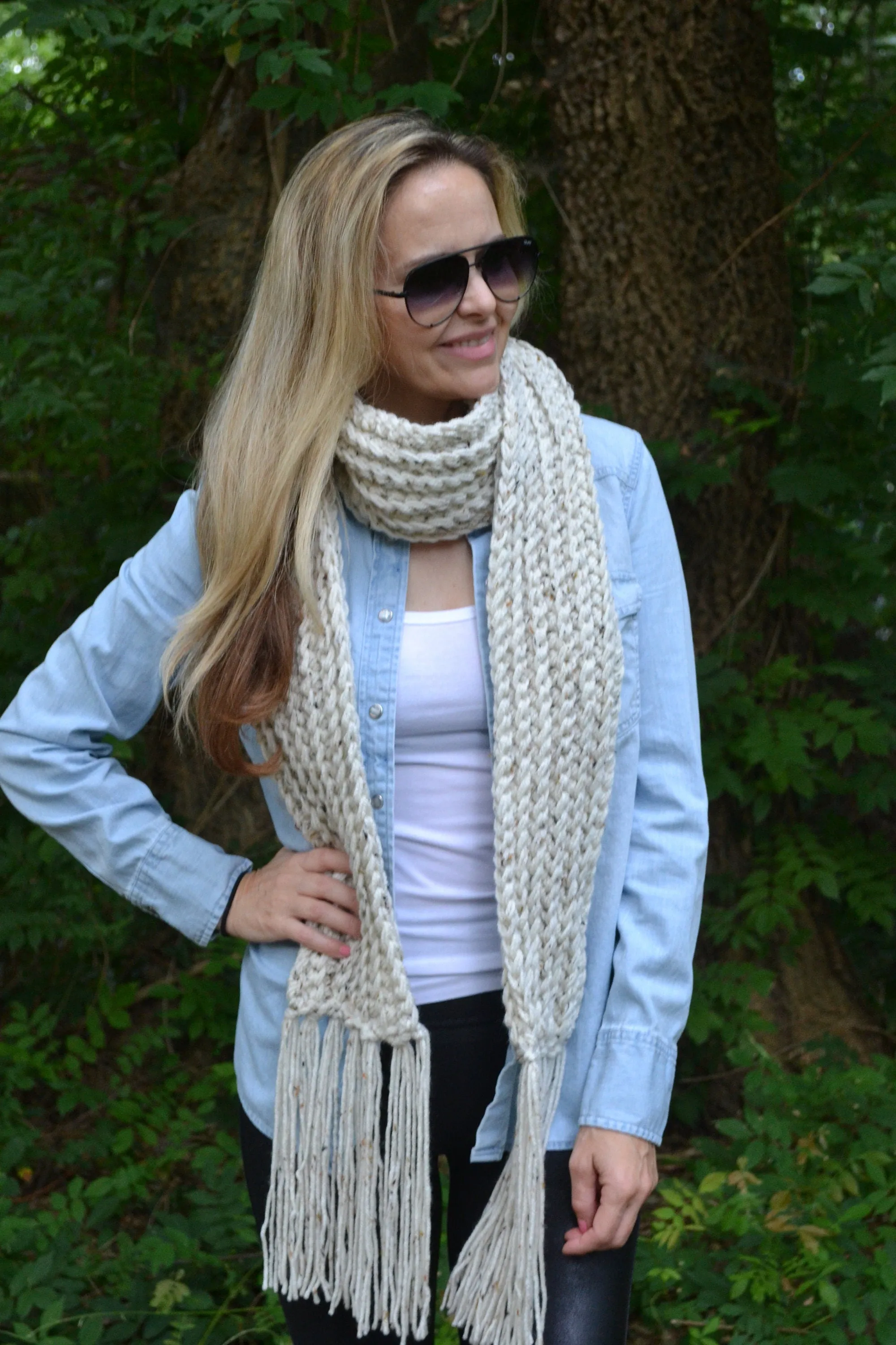 DIY Crochet Pattern Chunky Crochet Ribbed Scarf, Women's Chunky Boho Crochet Open End Fringe Scarf, Warm Scarf, Ribbed Scarf Ivory