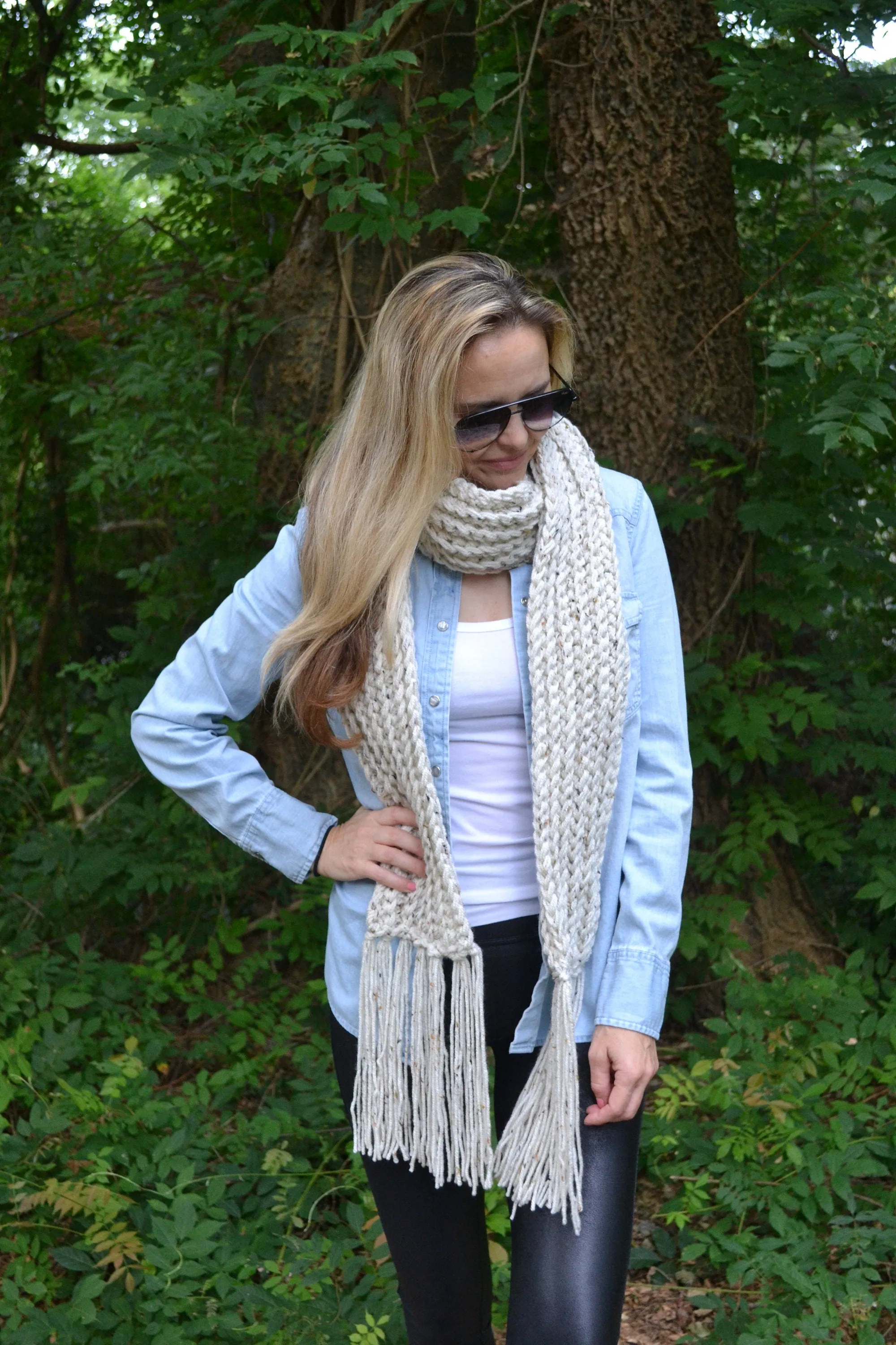 DIY Crochet Pattern Chunky Crochet Ribbed Scarf, Women's Chunky Boho Crochet Open End Fringe Scarf, Warm Scarf, Ribbed Scarf Ivory