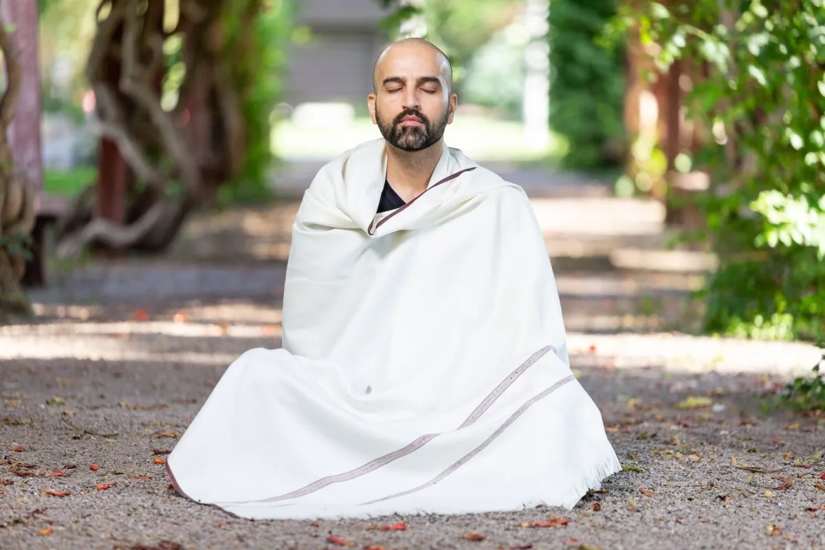 Meditation Shawl | Meditation Blanket & Prayer Shawl for Men Women (Clarity)