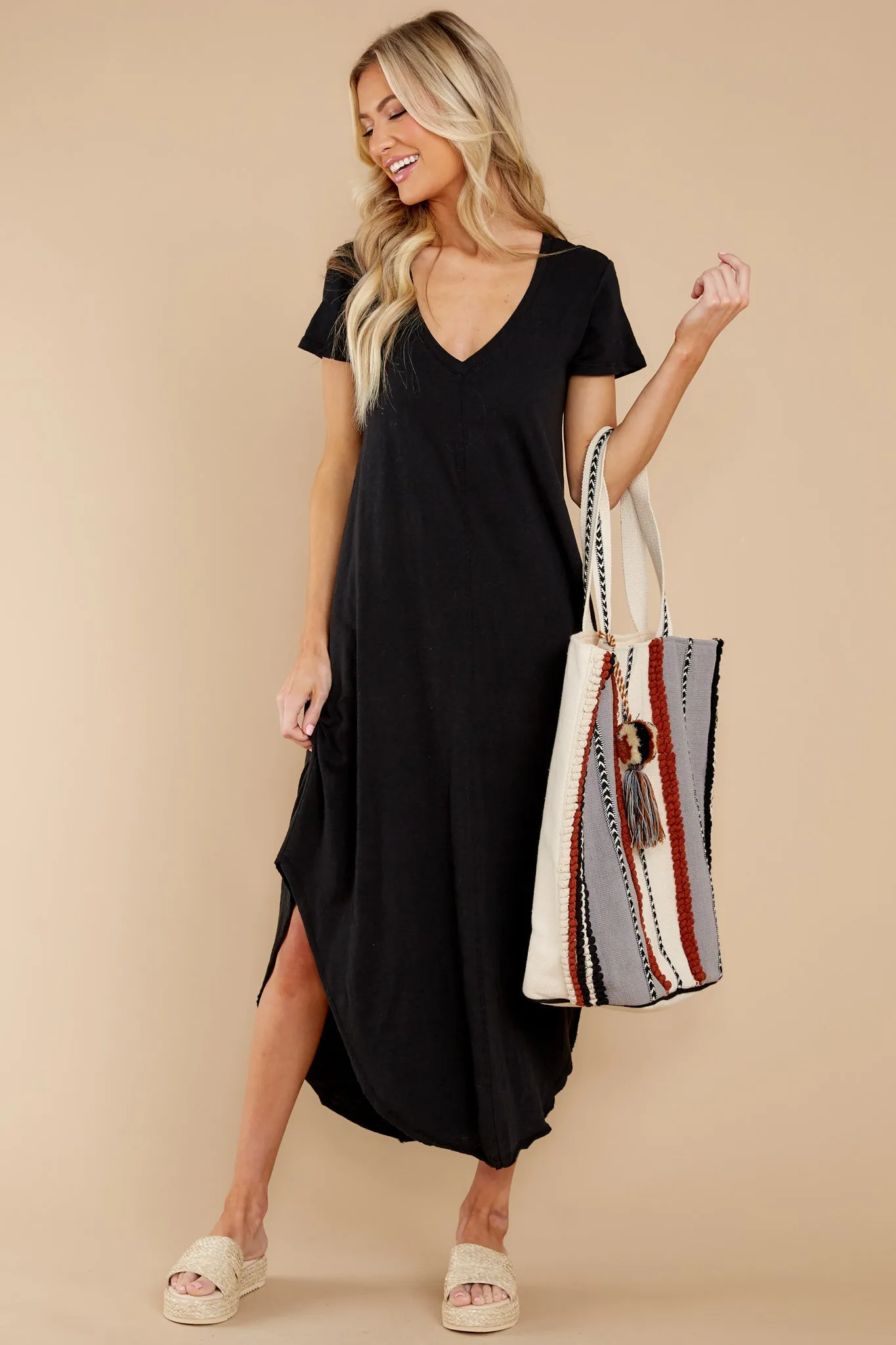 Reverie Black Short Sleeve Dress