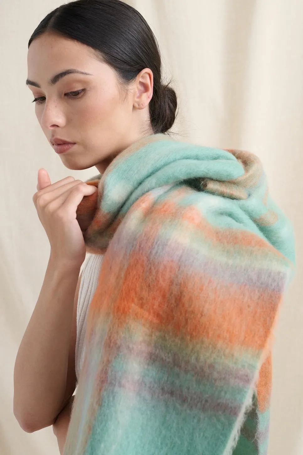 SAMANTHA PASTEL PLAID FLUFFY SCARF