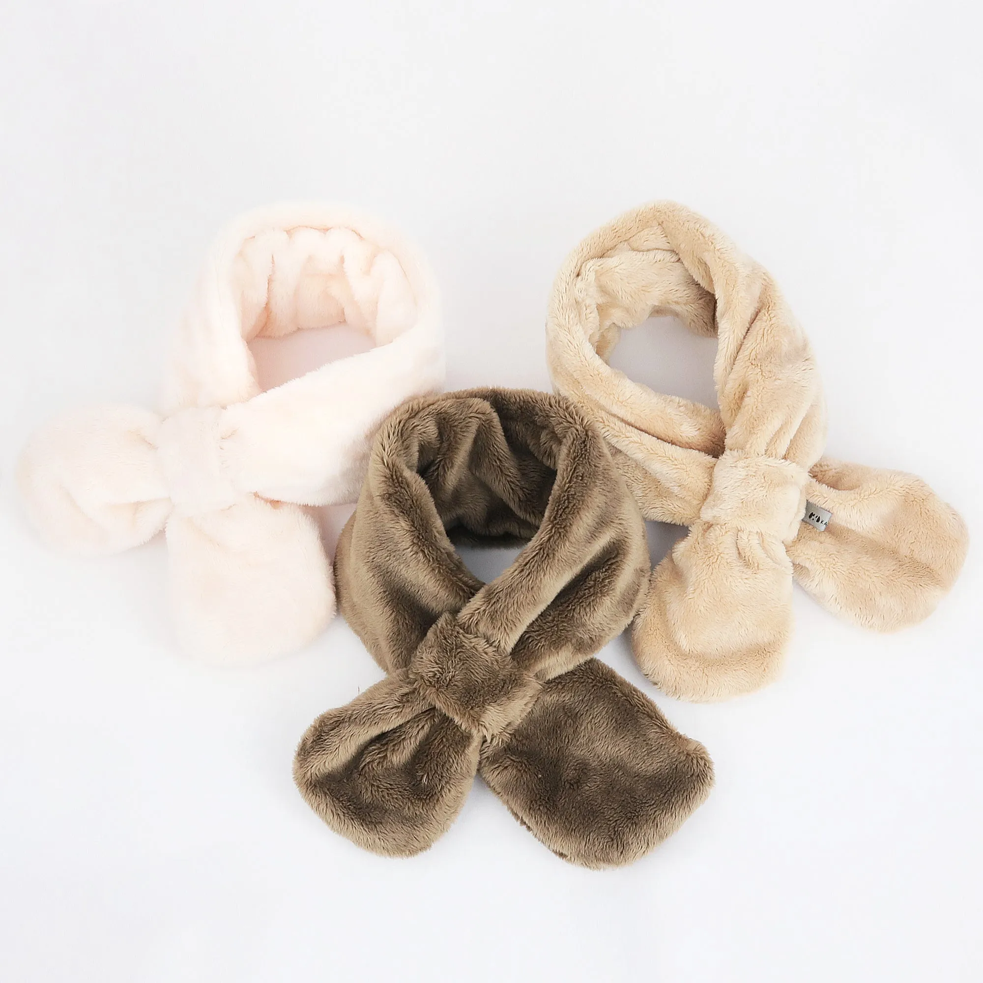 Toddler Winter Fashion Scarf Kids Warm Fluffy Thick Fleece Baby Neck Warmer | Light Peach