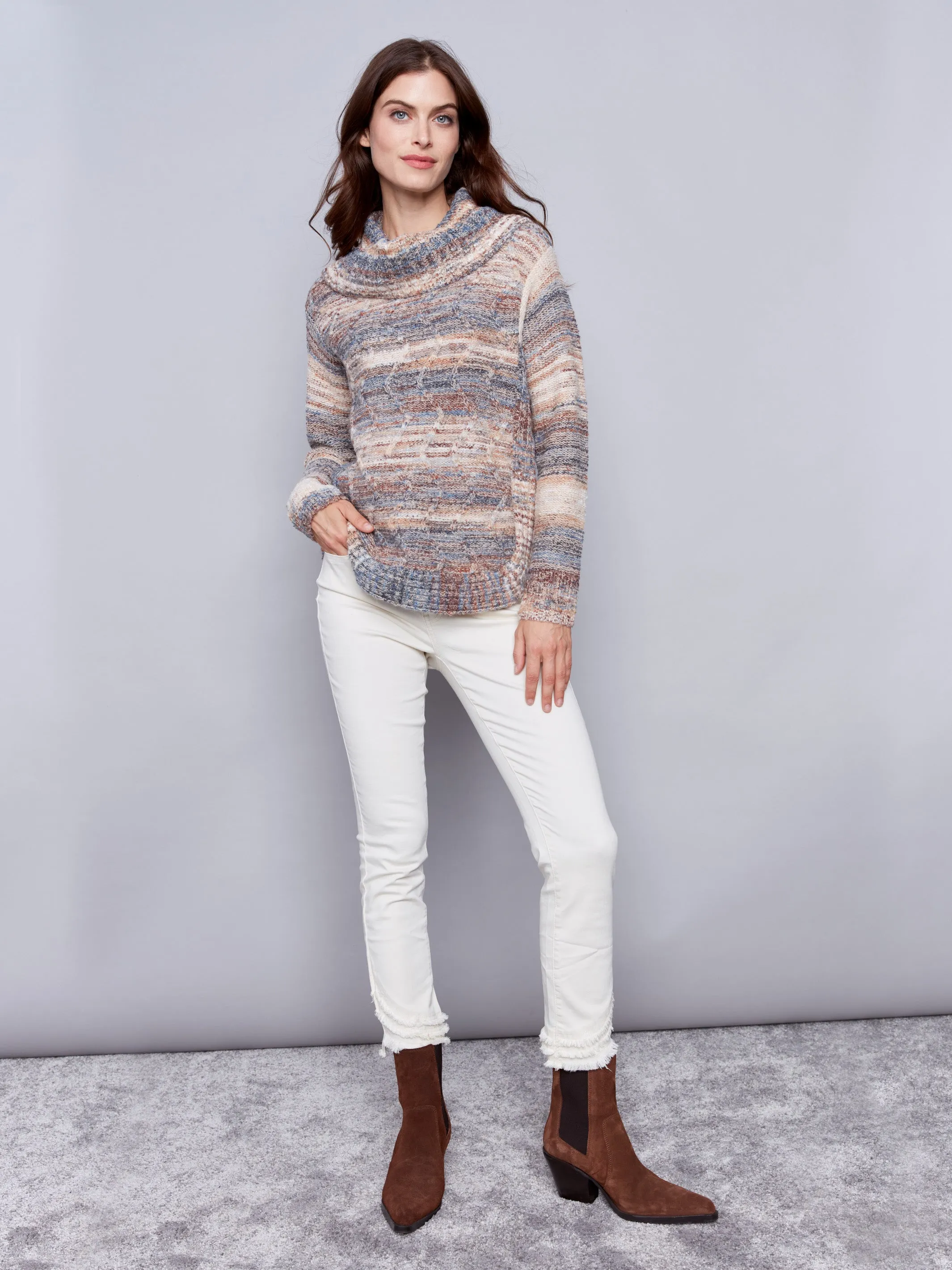 Two-Tone Yarn Color Cowl-Neck Sweater - Denim